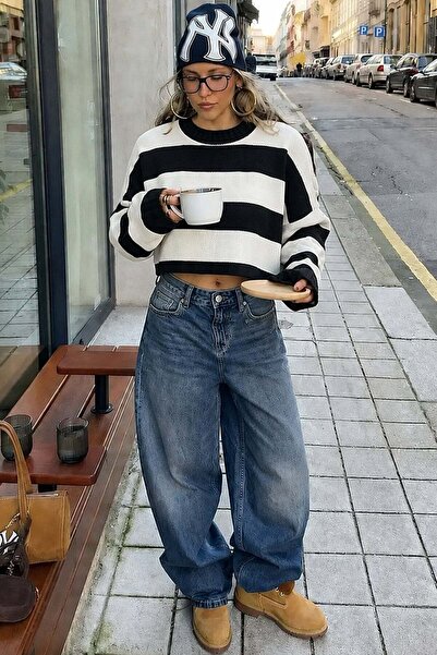 Madmext Black Crew Neck Striped Knitwear Women's Sweater Mg2167