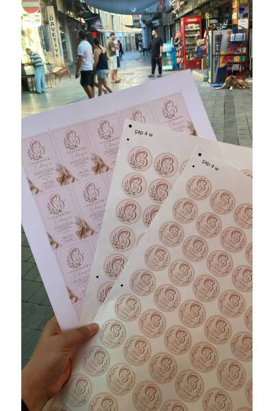 EVRİM AKDAMAR Kişiye Özel Sticker Yapışkanlı Etiket 4 CM – Logolu Ürün Paketl...