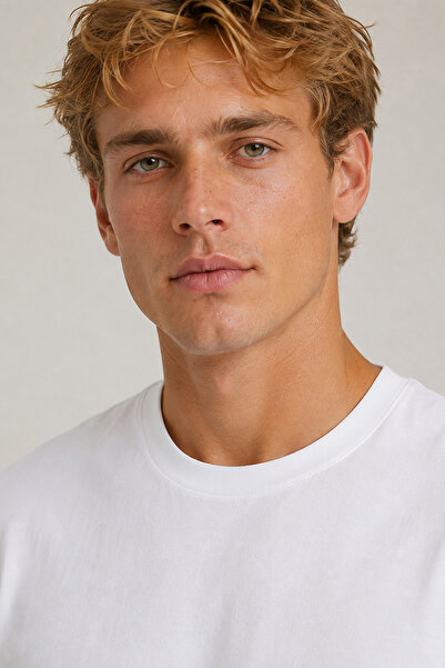 Kozik Men's White Plain Crew Neck Standard-fit 100% Cotton Basic T-shirt
