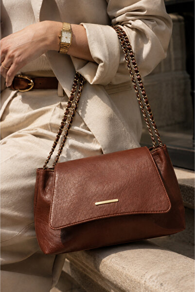 LikeMoon Women's Chain Strap Hand and Shoulder Bag for Daily Use, Stylish Fla...