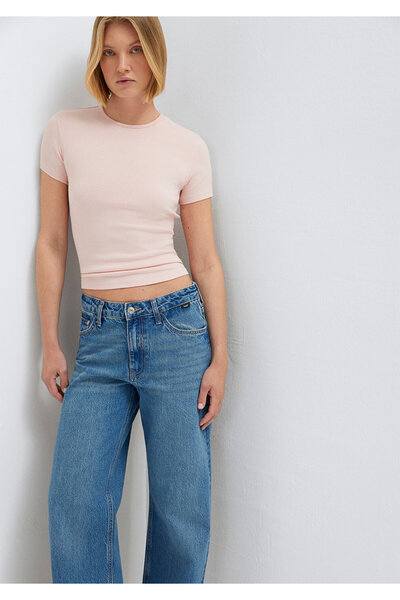 Mavi Rosa Basic-T-Shirt mit figurbetontem Schnitt 1613811-71151