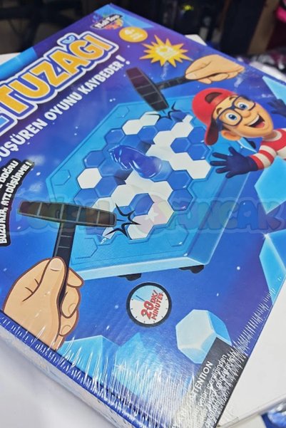 Doğan Oyuncak Dünyası Moli Ice Trap Game - Mind and Intelligence Game - Ice Trap Game - Strategy Game