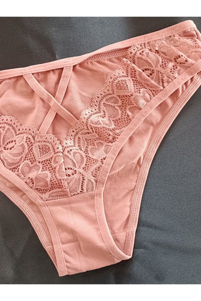 ZENA UNDERWEAR ملابس داخلية نسائية من ماركة ميا بتفاصيل دانتيل متقاطعة في الأمام