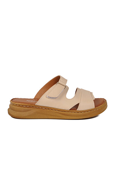 AYAKMOD Γυναικείες παντόφλες σε μπεζ απόχρωση με ελαφριά σόλα ComfortSole 492...