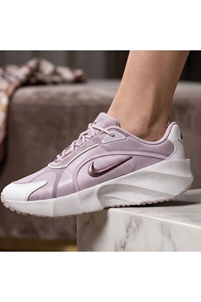 Nike Kadın Ayakkabı WMNS AURA EDGE Kadın Spor Ayakkabı