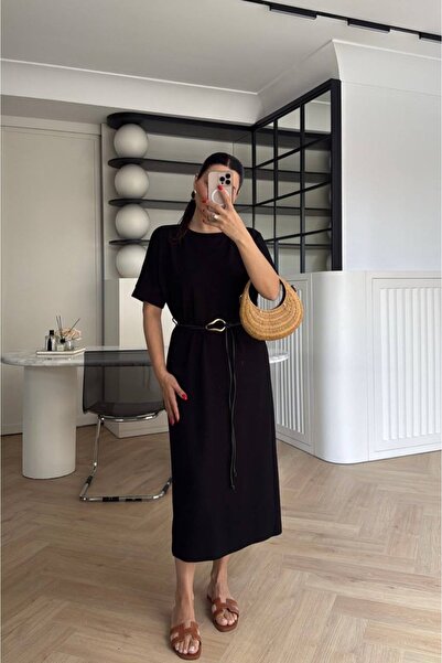 LUMİ Atelier midi haljina sa detaljnim pojasom – osnovna crna, udobna, ležern...
