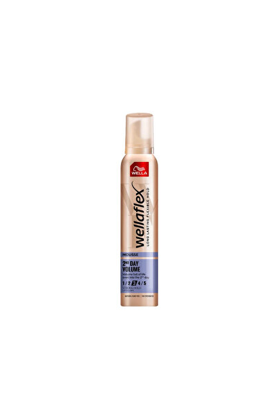 Wella Wellaflex 2nd Day Volume Hair Mousse, Flexible Hold Level 3, 200 ml
