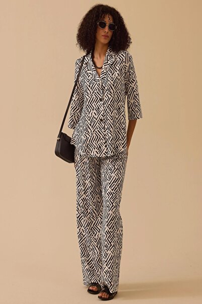 Rain and River Geometric Patterned Double Pleated Trousers