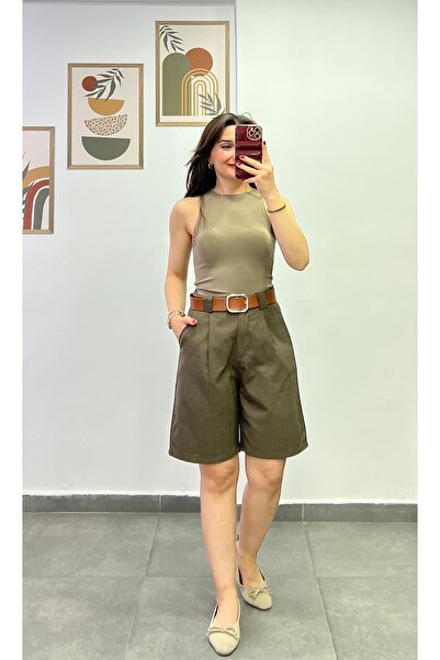 bydenizcollection شورت من القماش القطني مع جيوب وحزام بتفاصيل مميزة