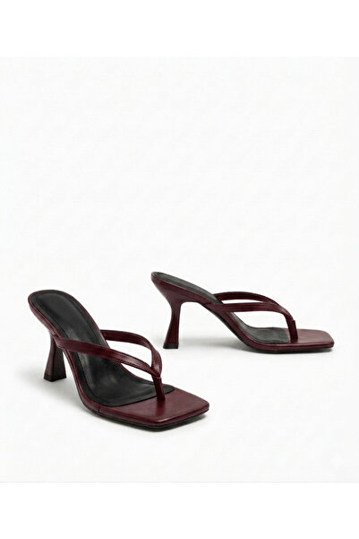 Yula Fashion Shoes Papuci cu toc și curea subțire pentru femei Vera