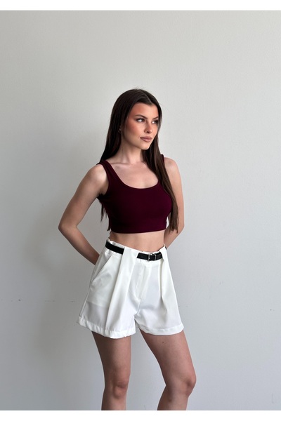 Liva Style Co شورت مطوي بتفاصيل حزام