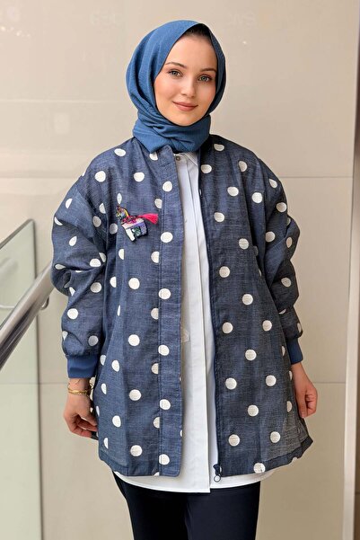 Ghisa Polka Dot Patterned Brooch Cap