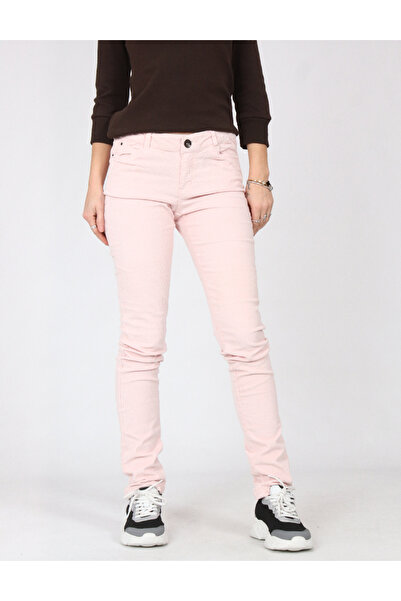 Evendi Pantaloni, Roz