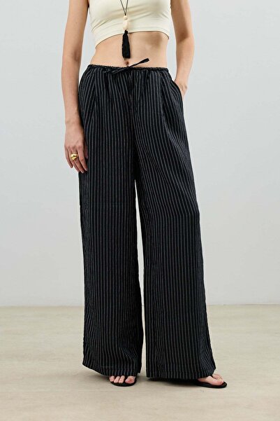 Antioch Μαύρο γυναικείο παντελόνι με ρίγες από μείγμα Modal