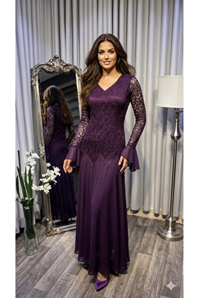 NORA KSA Elegant Lace Dress.