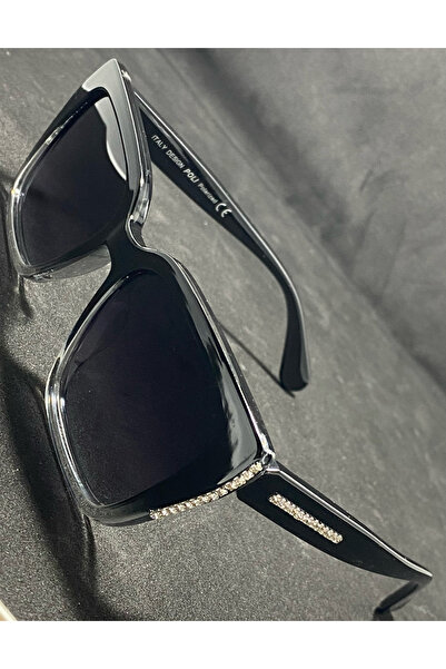 Sunglasses Women's sunglasses. NEW. Polarized, UV 400 protection.