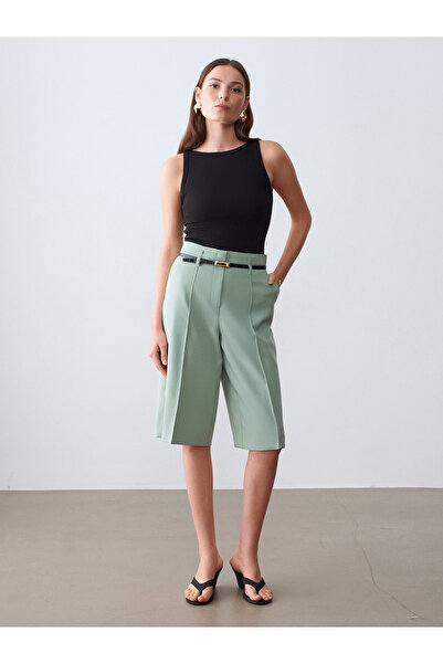 Dilvin 72710 Bermuda cu centură - Verde