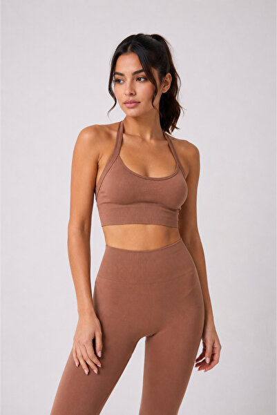 PAW Pivot Athletic Wears حمالة صدر رياضية مرنة من Pure Model بتصميم يلتف حول ...