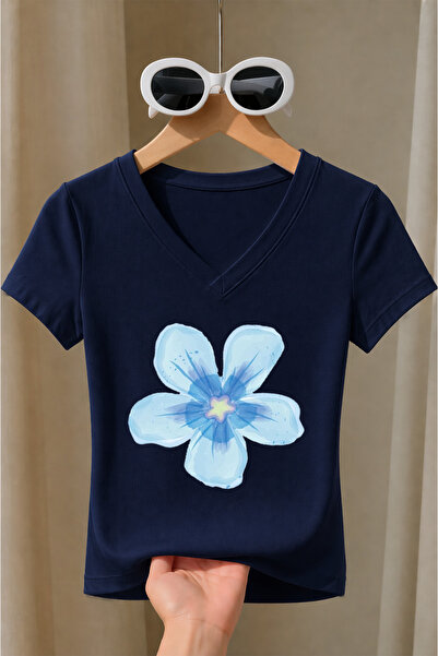 Velostra Women's Blue Floral Printed Basic Daily Use V-Neck Slim Fit Lycra T-...