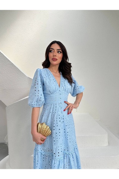 Ekim Store Scalloped V-Neck Lace Long Dress