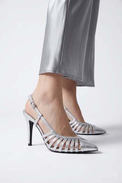 Beety 26by250.3294 Women's Classic Heeled Shoes Silver