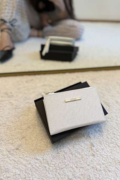 MoyStore White Monogram Pattern Wallet
