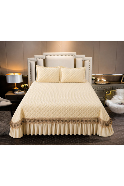 Lenjeria Pufoasa Duvet cover and 2 pillowcases, Quilted Velvet and Gold Embro...