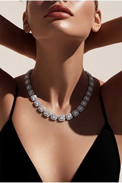 NN SQUARE ANGELIC NECKLACE CHRIST,