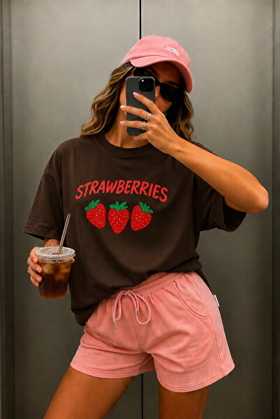 ArtYus Μπλουζάκι Unisex Oversize με στάμπα φράουλας – Βαμβακερό T-Shirt με λα...