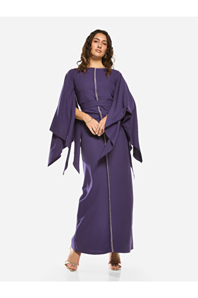 House of Moda By Styli فستان ماكسي بأكمام كيب وحزام ربط