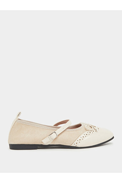 Styli Buckled Strap Bow Detail Ballerina