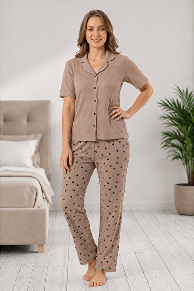 fameshomewear Women's Short Sleeve Buttoned Gofre Pajama Set