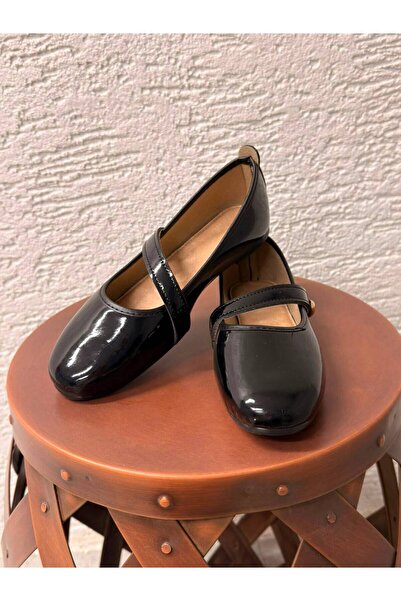 Beyond Women's Black Drop Buckle Patent Leather Ballerinas 1cm Bynddam01