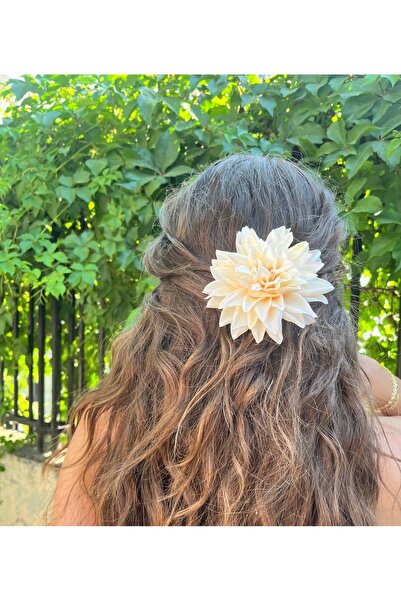 FloresDeCarnaval Vanilla Soleil Cream Flower Buckle 🍨
