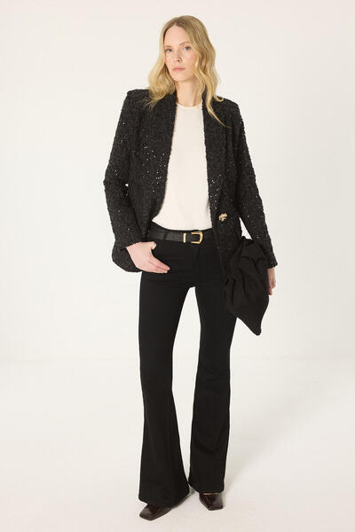 Touché Privé Shawl Collar Sequined Embroidered Jacket