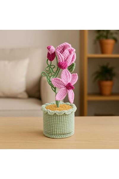 Generic Crochet flower in a handmade pot