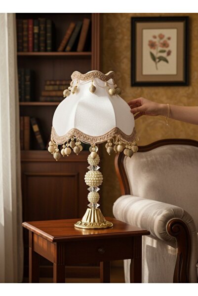 Dekovien White Velvet Covered Classic Model Gold Metal Leg Lampshade Vintage