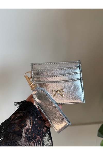 lalettobags Women's Bow Detailed Shiny Faux Leather Card Holder with Keychain