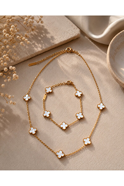 JAMMY JEWERLY Gold Beyaz Yonca Figürlü Çelik Kolye ve Bileklik Kombini – 2'li...