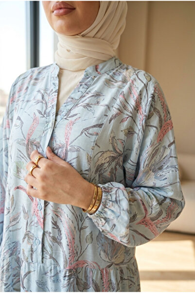 Kirazca Butik Kadın Soft Floral Desenli Maxi Tesettür Elbise – Rahat Kalıp