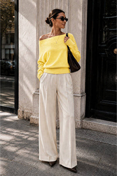 get crazy collection Regular Fit Open Shoulder Boat Neck Knitwear Sweater