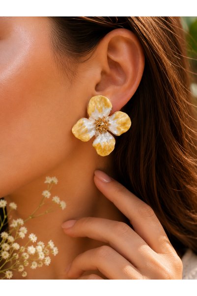 JEWELRY Pinterest Style Yellow White Flower Form Gold Detailed Women's Earrings