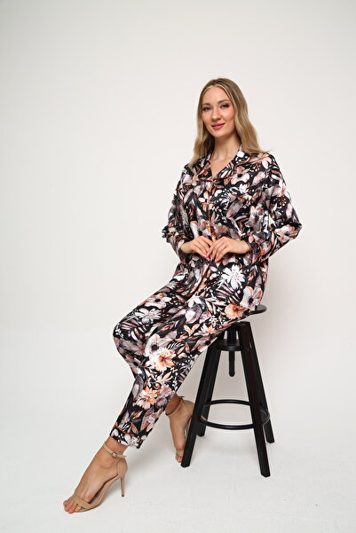 Silk Bloom – Saten Pijama Takımı