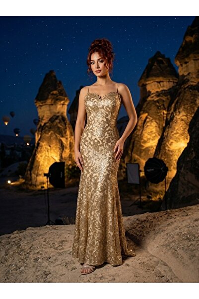 Şece Atelier Kadın Gold Payet Dantelli Uzun Abiye Elbise - Balık Kesim Askılı...