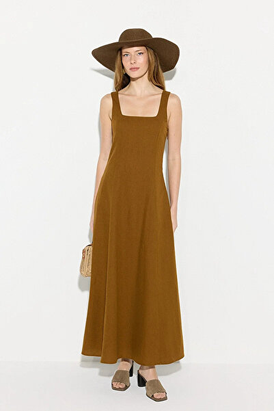 Gusto Square Neck Long Cotton Linen Dress - Tan