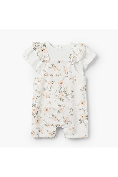 giggles Round Neck Short Sleeves T-shirt and Dungaree Set with Floral Print