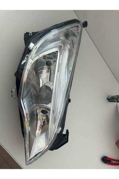 TR Opel Astra J Sağ Ön Far tyc Marka 1216182