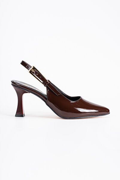 moun shoes Women's Brown Patent Leather Stiletto with Buckle Detail