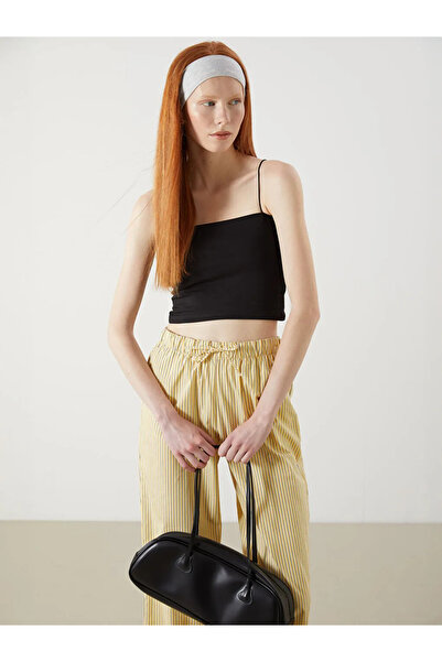 LC Waikiki Black Square Collar Strap Crop