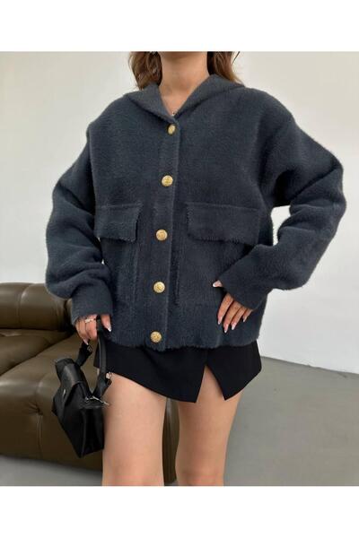 DAĞON'S Hooded Brooch Buttoned Beard Cardigan Jacket